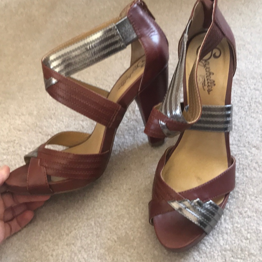 Seychelles leather heels